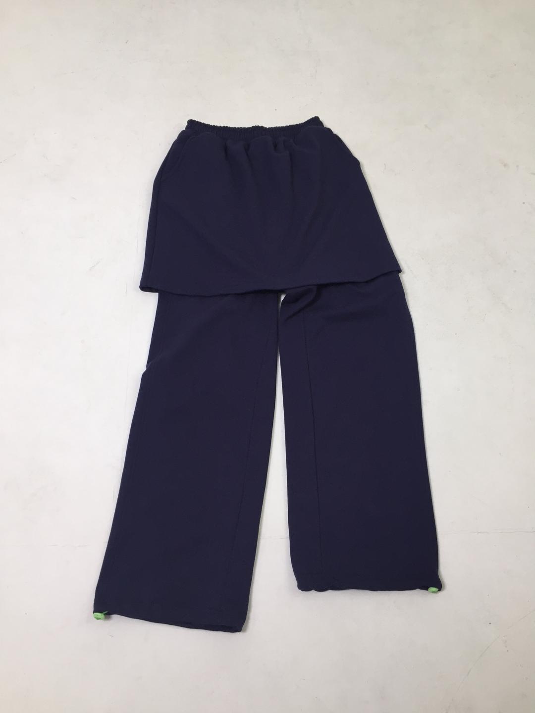 skirt n pants in one (navy)