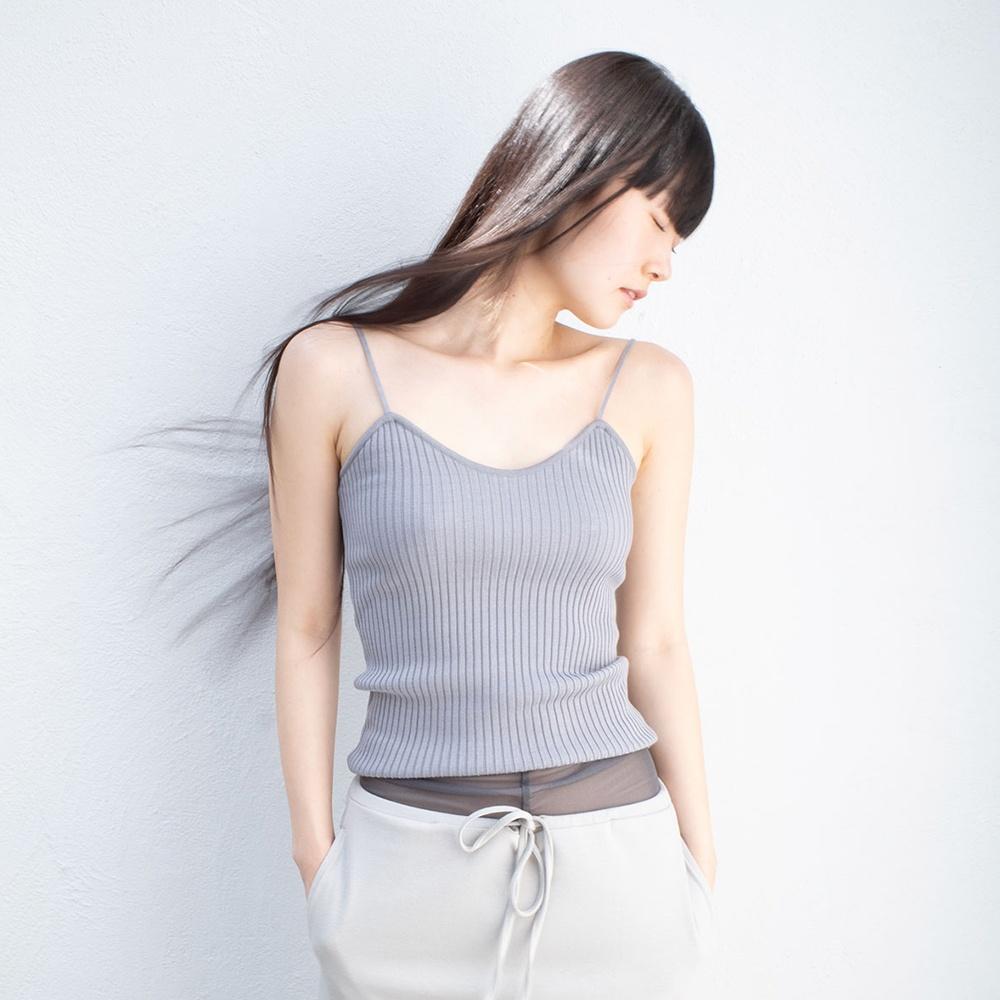 Lila Sleeveless Top (Gray)