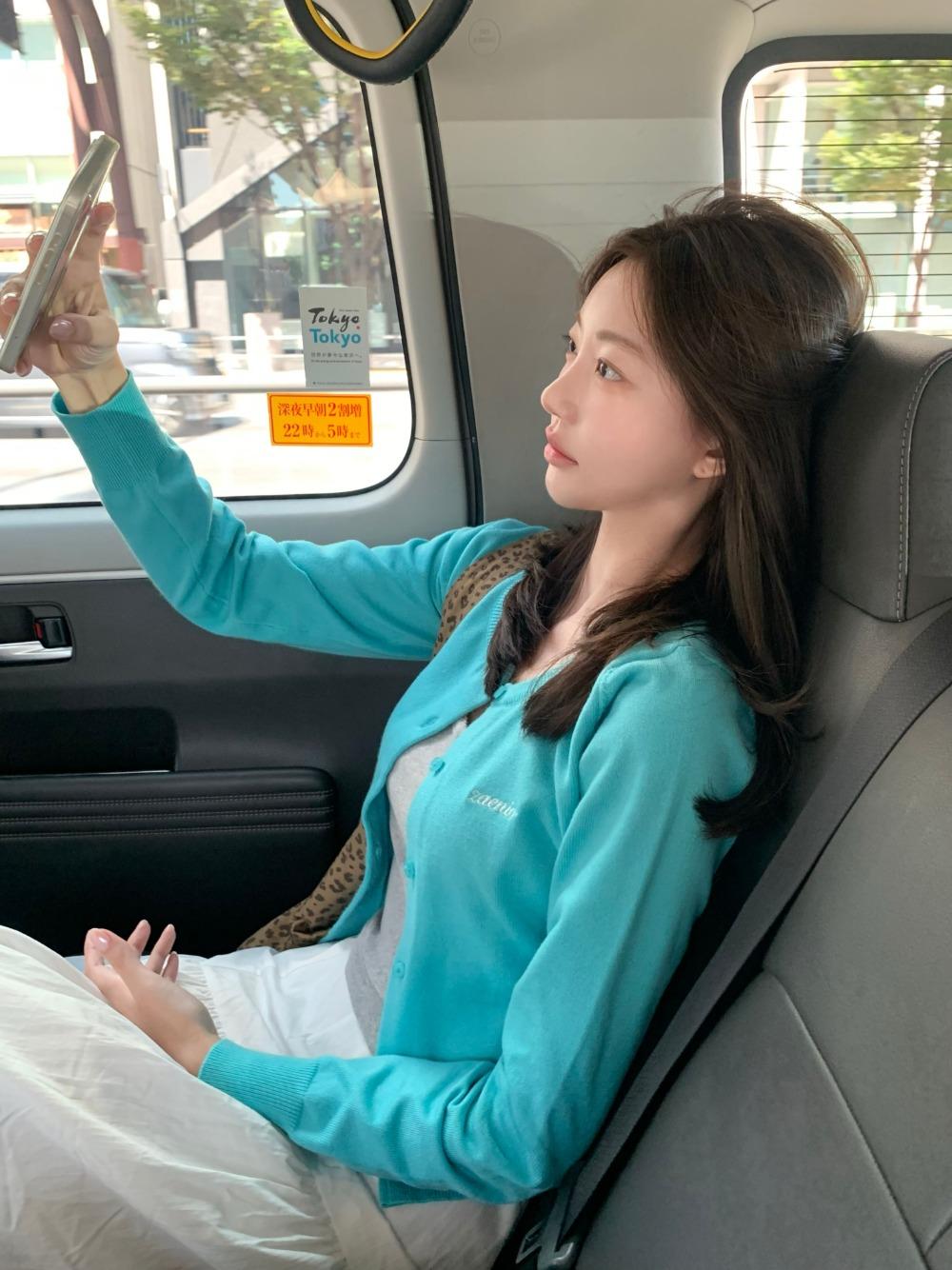 (pre-order) 셀린 베이직 가디건_에메랄드