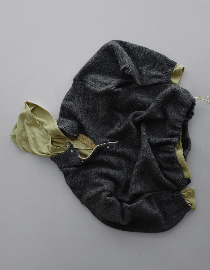 라룸 루피배색니트