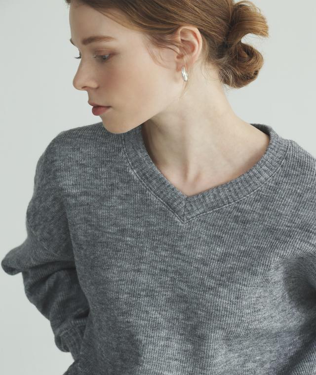[DIANA] 2차재입고 V-neck Knitted Sweatshirts heather grey *new item*
