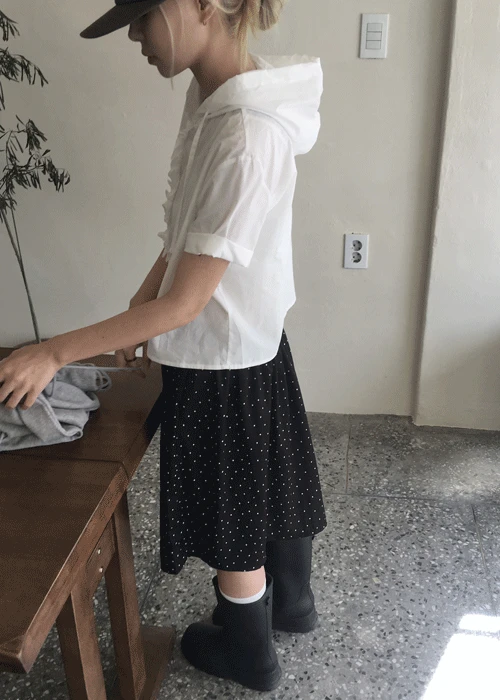 코밍 프릴 후드 반팔 블라우스