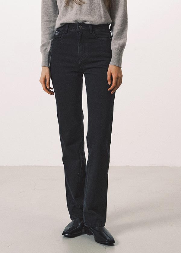 리벳 포인트 스트레이트 데님 팬츠_BLACK