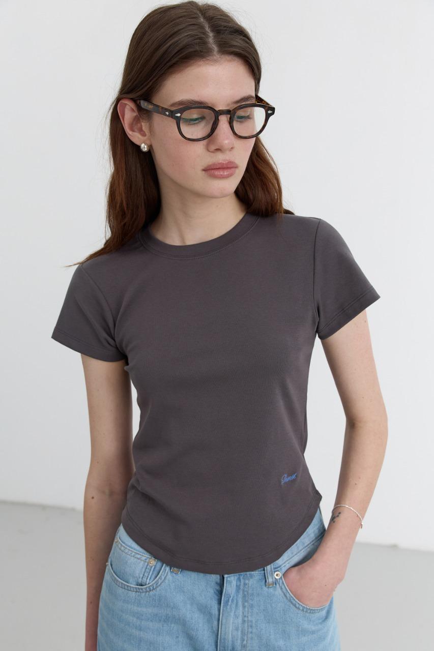 CURVED HEM SLIM-FIT TOP WASHED CHARCOAL GREY