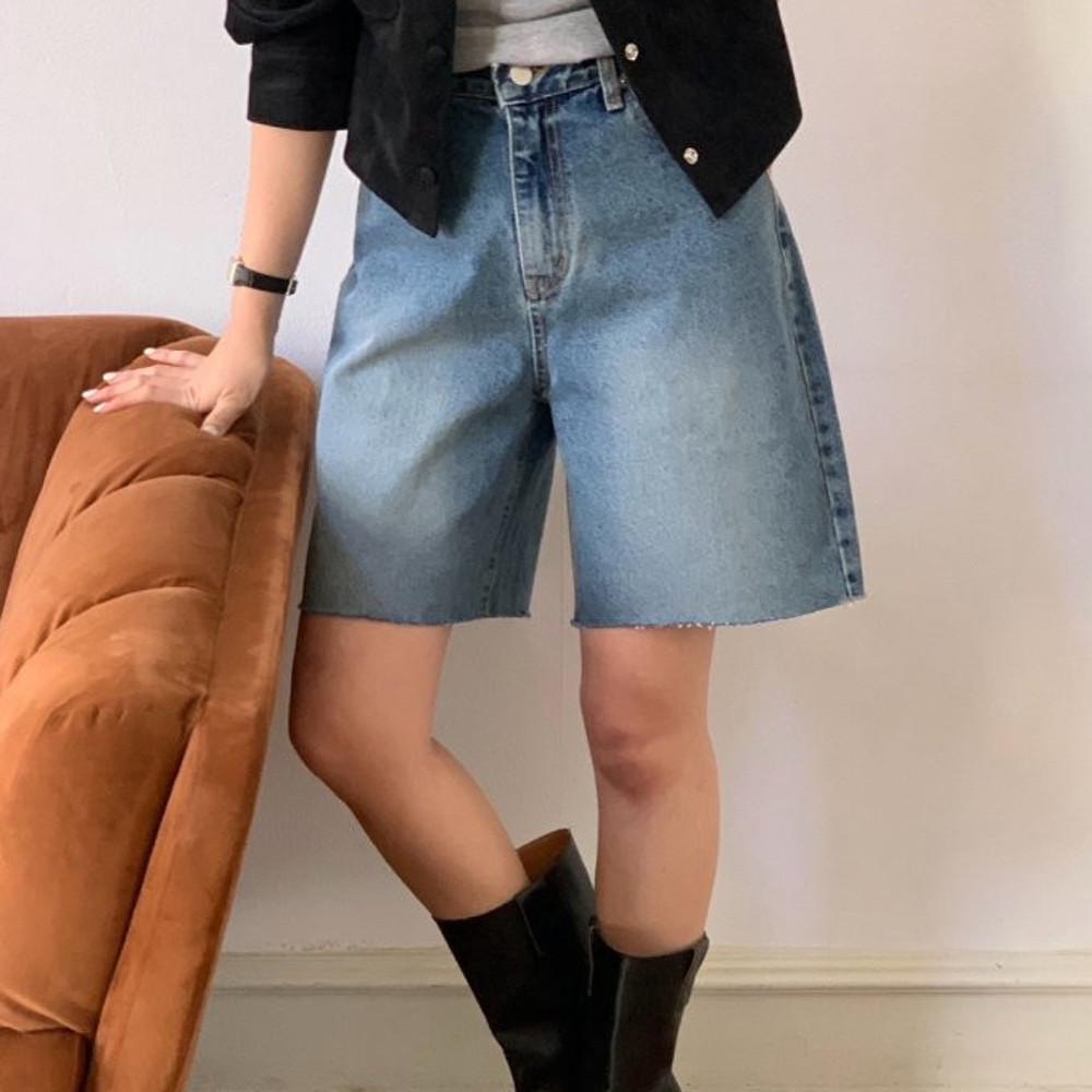 리브레 데님 진 하프 데님 진 청반바지