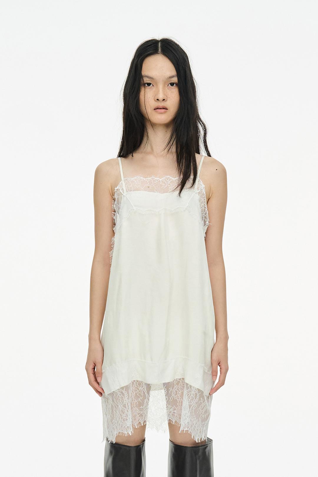 LACE SLIP DRESS / IVORY