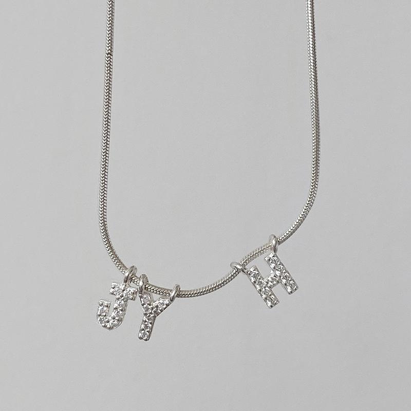 Petit Letter Necklace 스톤 이니셜 목걸이