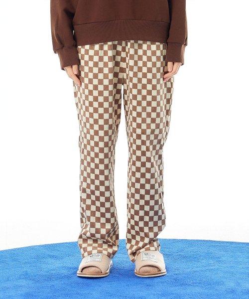 브라운 체커 팬츠