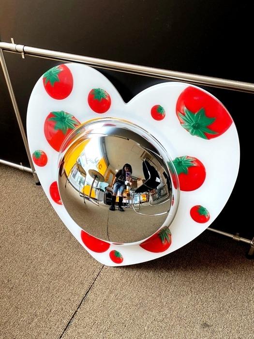 Toy tomato convex mirror