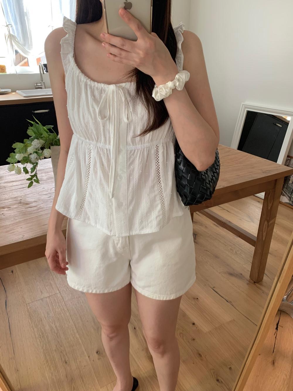 르라니 [아이 당일] 로프 레이스 나시 블라우스 리본 프릴 셔링 bl (2color)