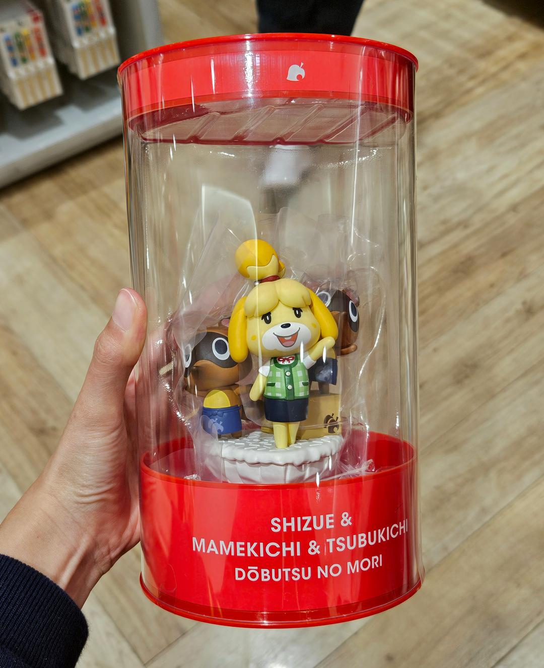 닌텐도 스토어 동물의 숲 캐릭터 피규어