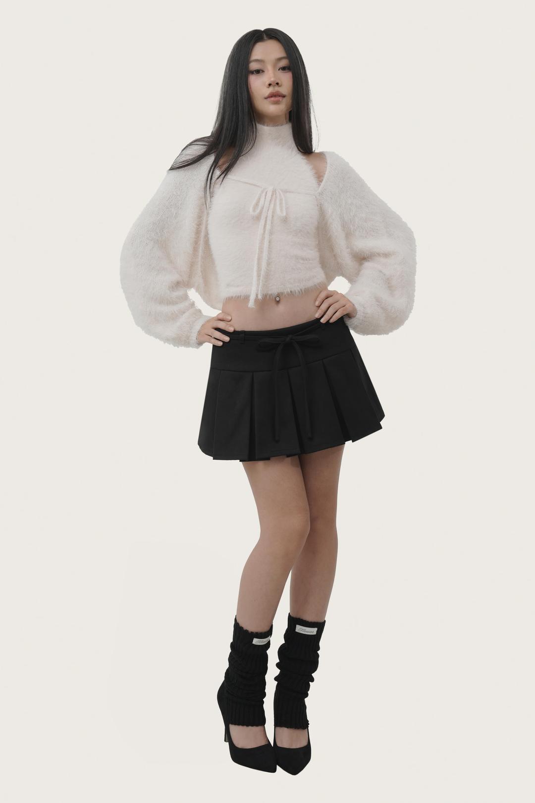 Hugging ribbon pleated skirt, Black