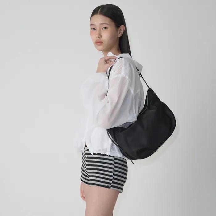 필로우 푸퍼백 30 나일론 - 블랙