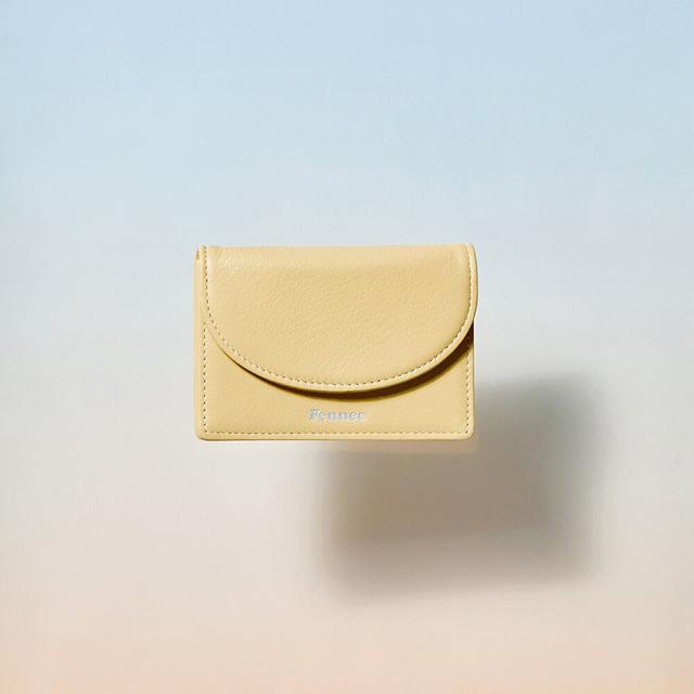 FENNEC HALFMOON ACCORDION POCKET - TINT YELLOW