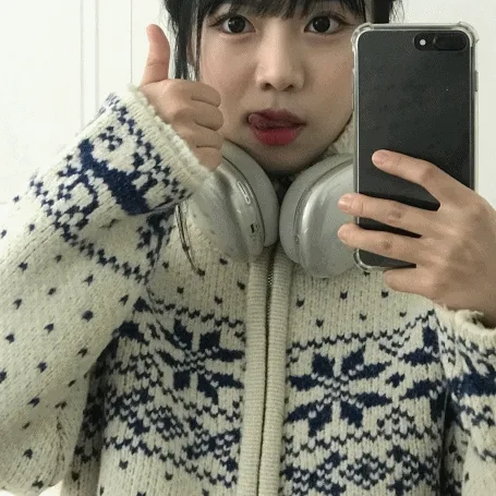 Flurry knit zip-up 플러리 니트 집업