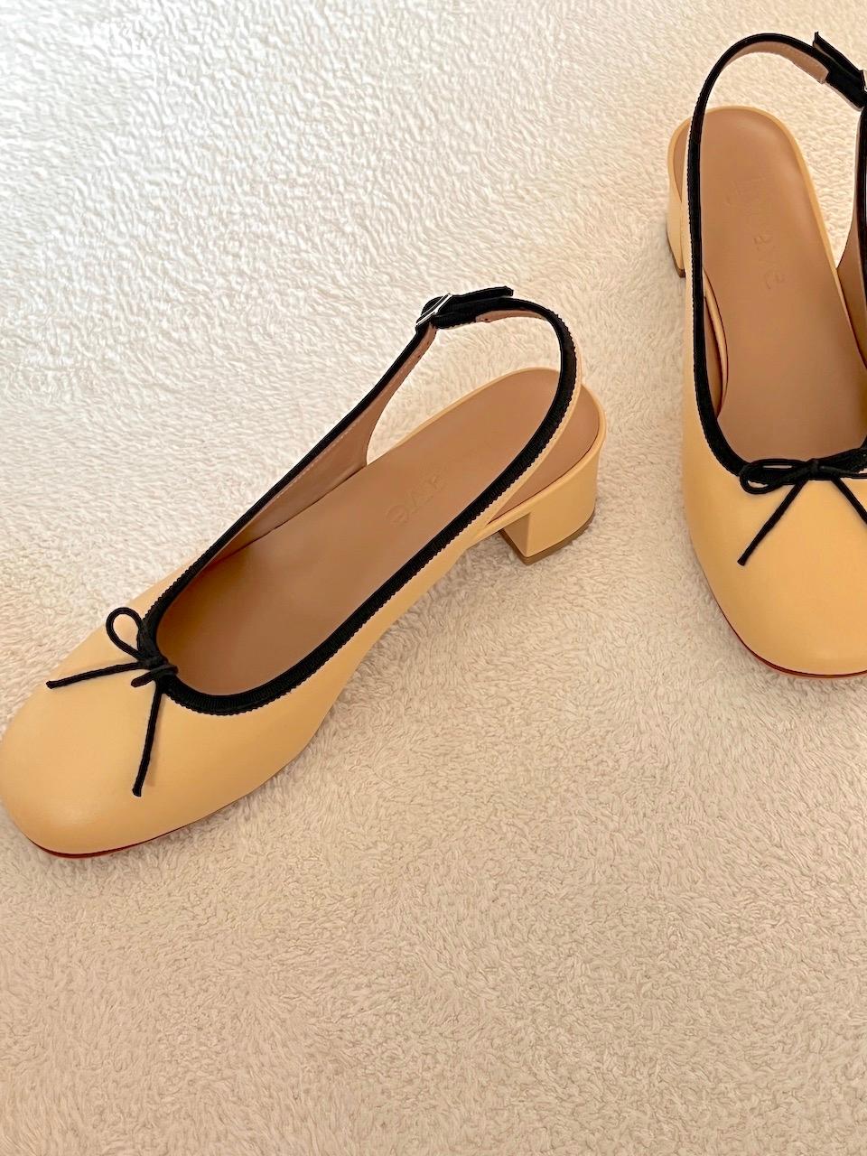 Alexa Slingback Pumps - Bees