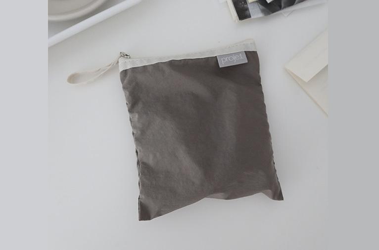 [projet] flat pouch (cream grey) 