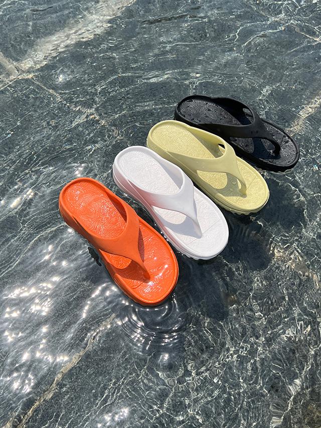 [당일출고](1+1)+4cm 초대박 쿠션 쪼리(230-275)