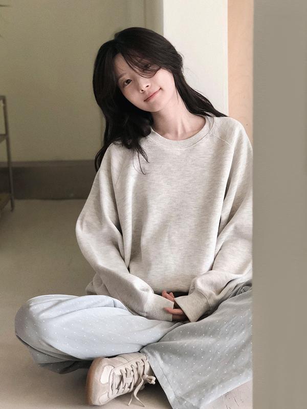 슬로우앤드 [오늘드림🚚]  #SLOWMADE. 프리미엄 PK 래글런맨투맨 - 4 color