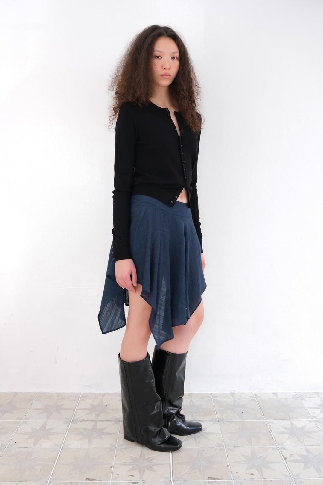 [당일발송] Breezy Handkerchief Skirt *Navy
