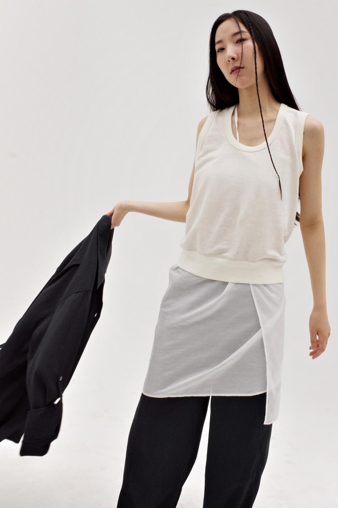 Linen oval neck knit, Cream