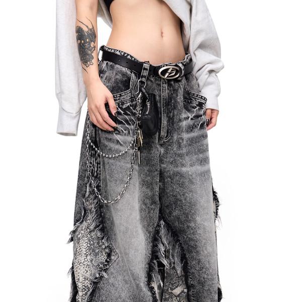 raw edge snake print stitching washed scimitar pants