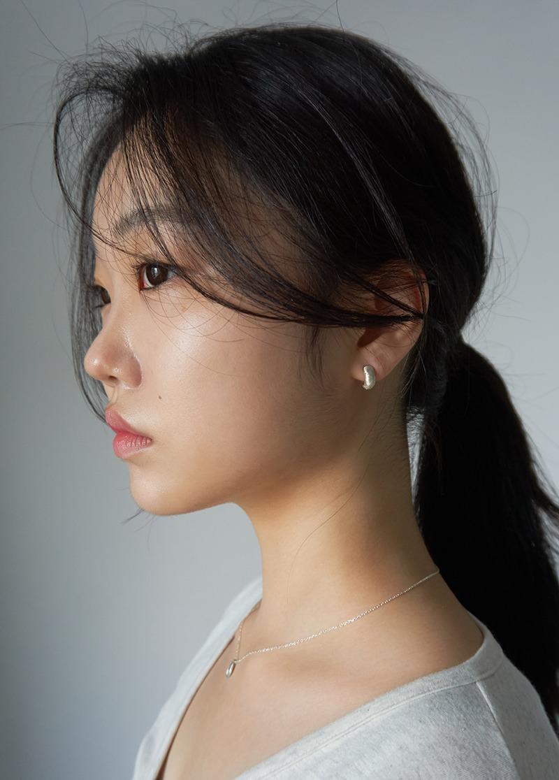 [E458][silver]matte sparkling earring/원터치 매트 귀걸이 시선