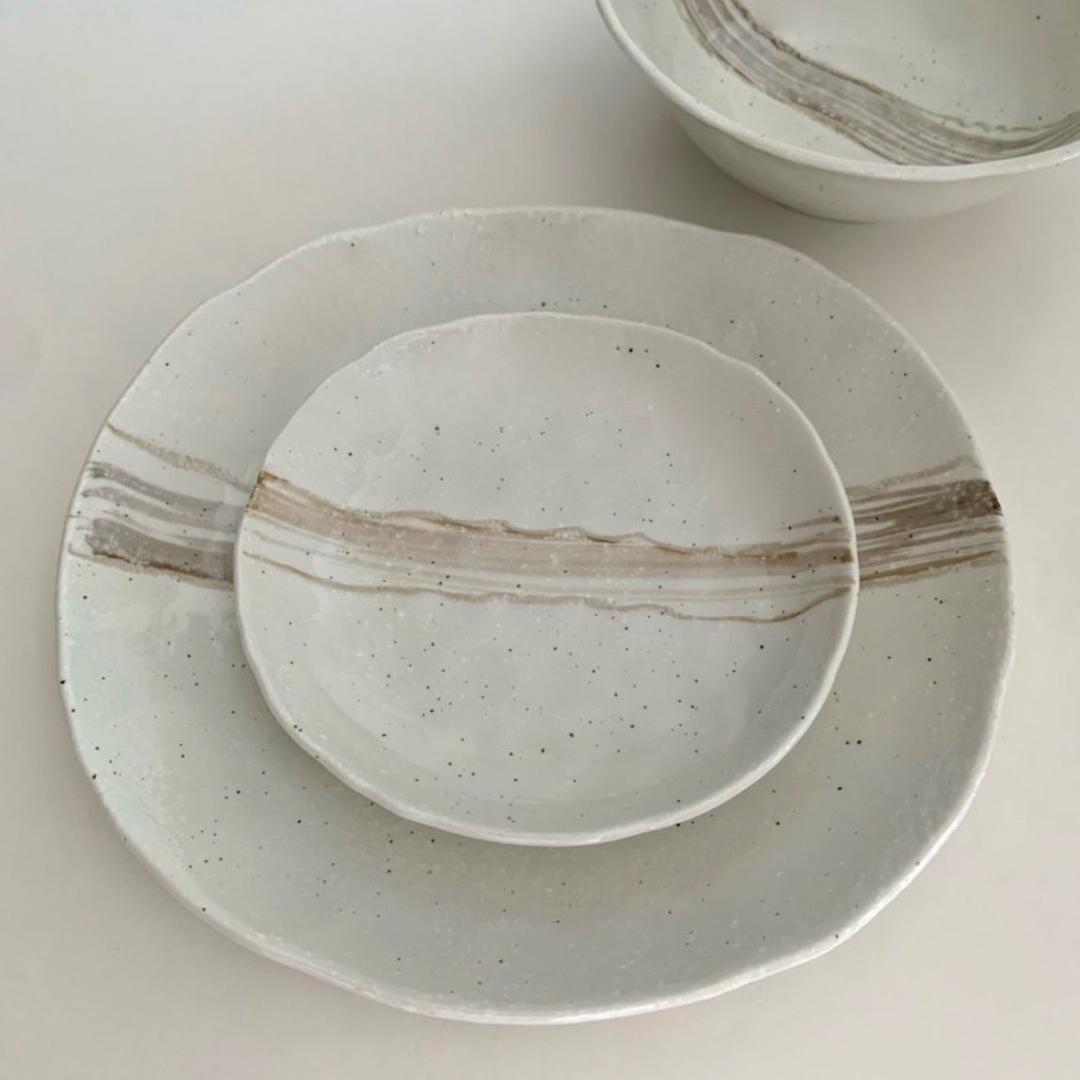 브러쉬 붓터치 원형 플레이트 브런치 원접시 디저트 접시