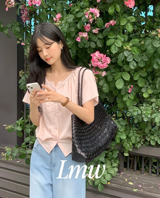 메리어라운드 [베스트블라우스][썸머🍉][무료배송][l.m.w] 썸머 에센셜 셔링 핀턱 (bl)