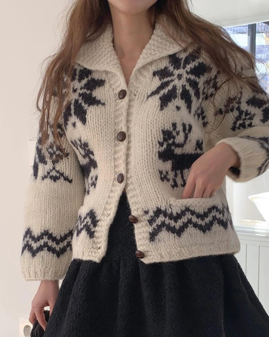 미유 울100 노르딕 사슴 숏 숄카라 크롭 가디건 자켓 (2color)