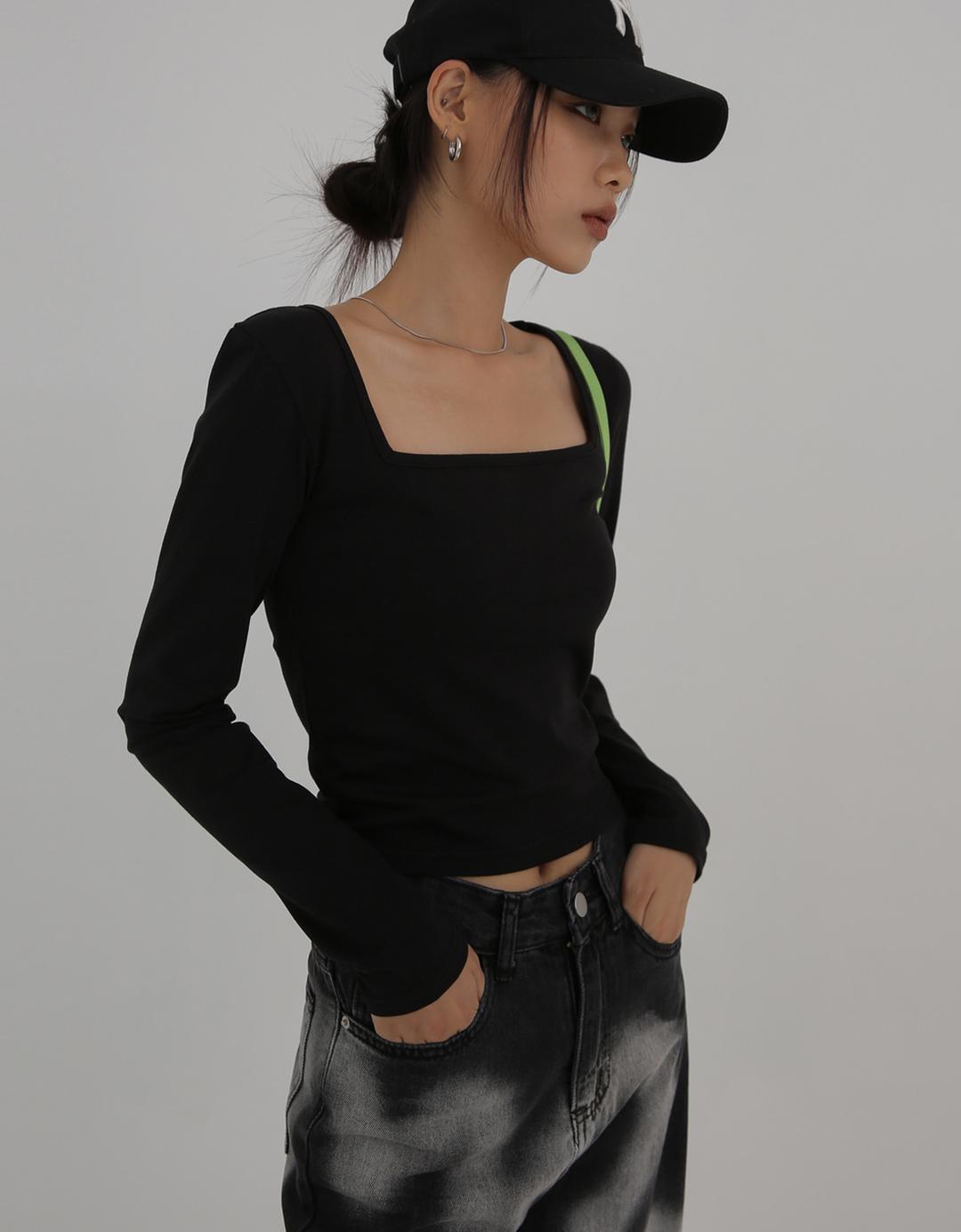 [3천장판매] [MADE] 레빌리 스퀘어넥 티셔츠