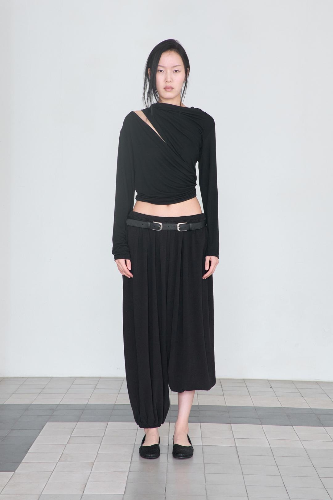 Wide Balloon Pants _ Black