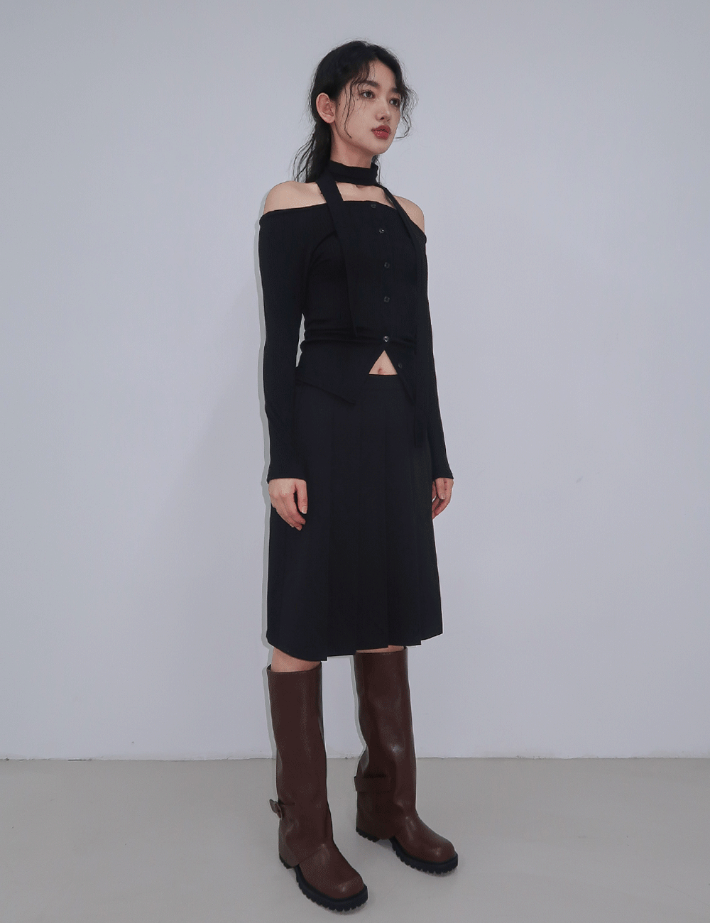 LIZ MIDI PLEATS SKIRT / 리즈 미디 플리츠 스커트