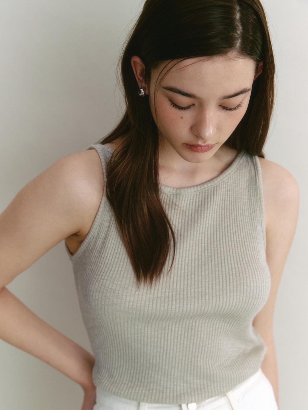 Boat Neck Tank