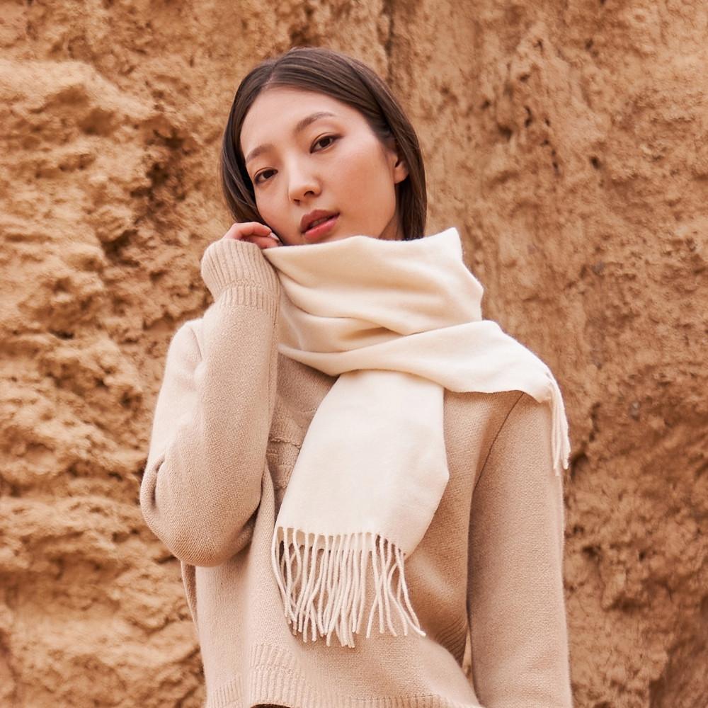 산양자수 금장 캐시미어 머플러 180x30cm GU2441MUF403A