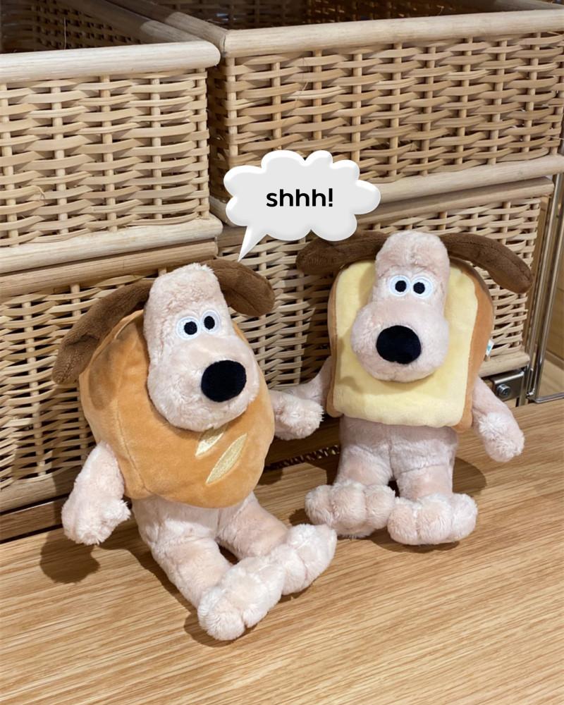 Gromit Bread Keyring 그로밋 인형 옷 커플 우정 키링 모자 귀여운 빵모양