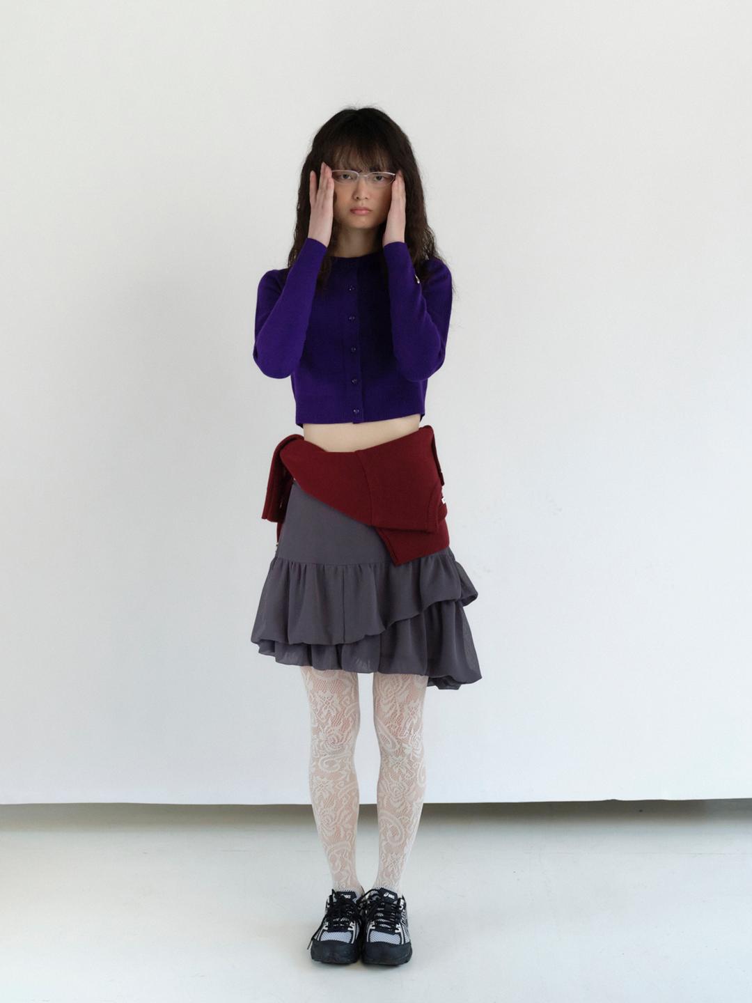VOLUME MINI SKIRT IN GRAY / DARK GRAY