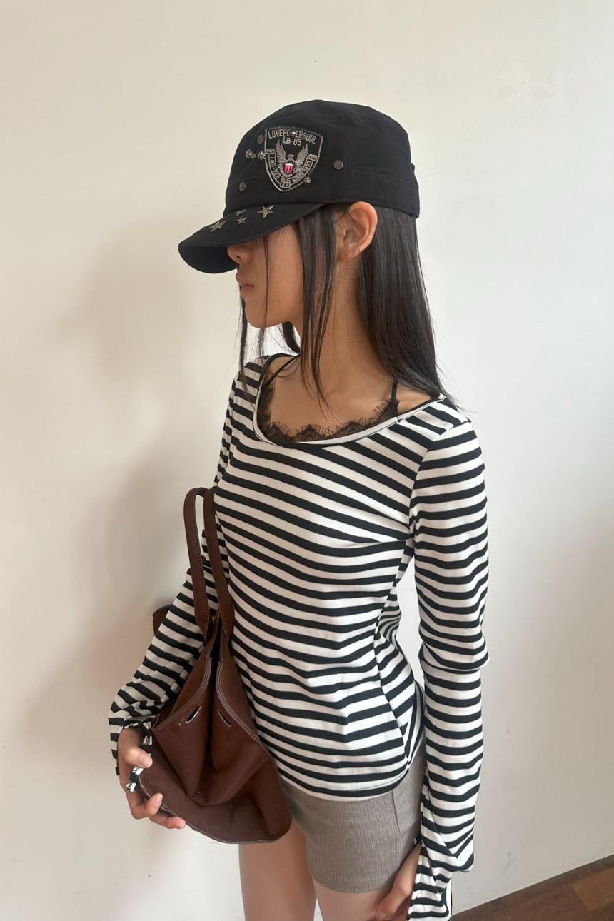 팁씨 당일발송) heti stripe t-shirts