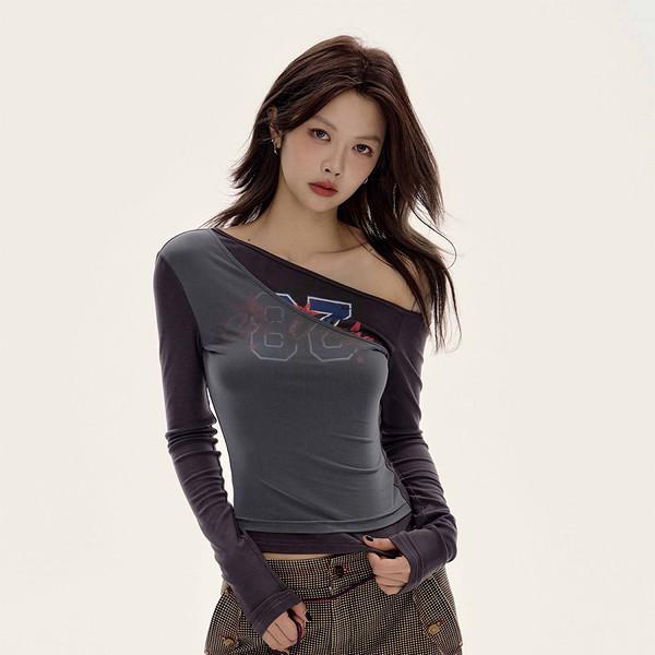 Vintage lettering printed off-shoulder top