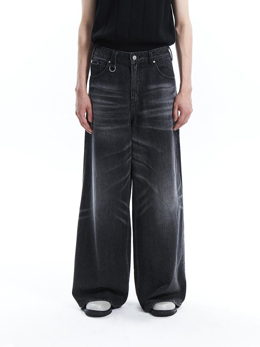 Whisker Emphasis Wide Cut Jeans - XS / Washed Black