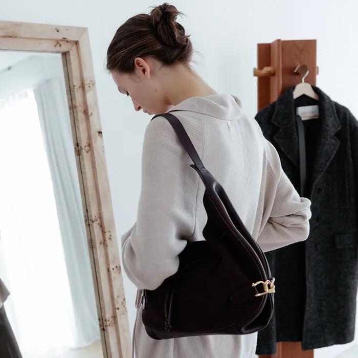 Contour Shoulder Medium (suede ver.) FA5AB348-M5