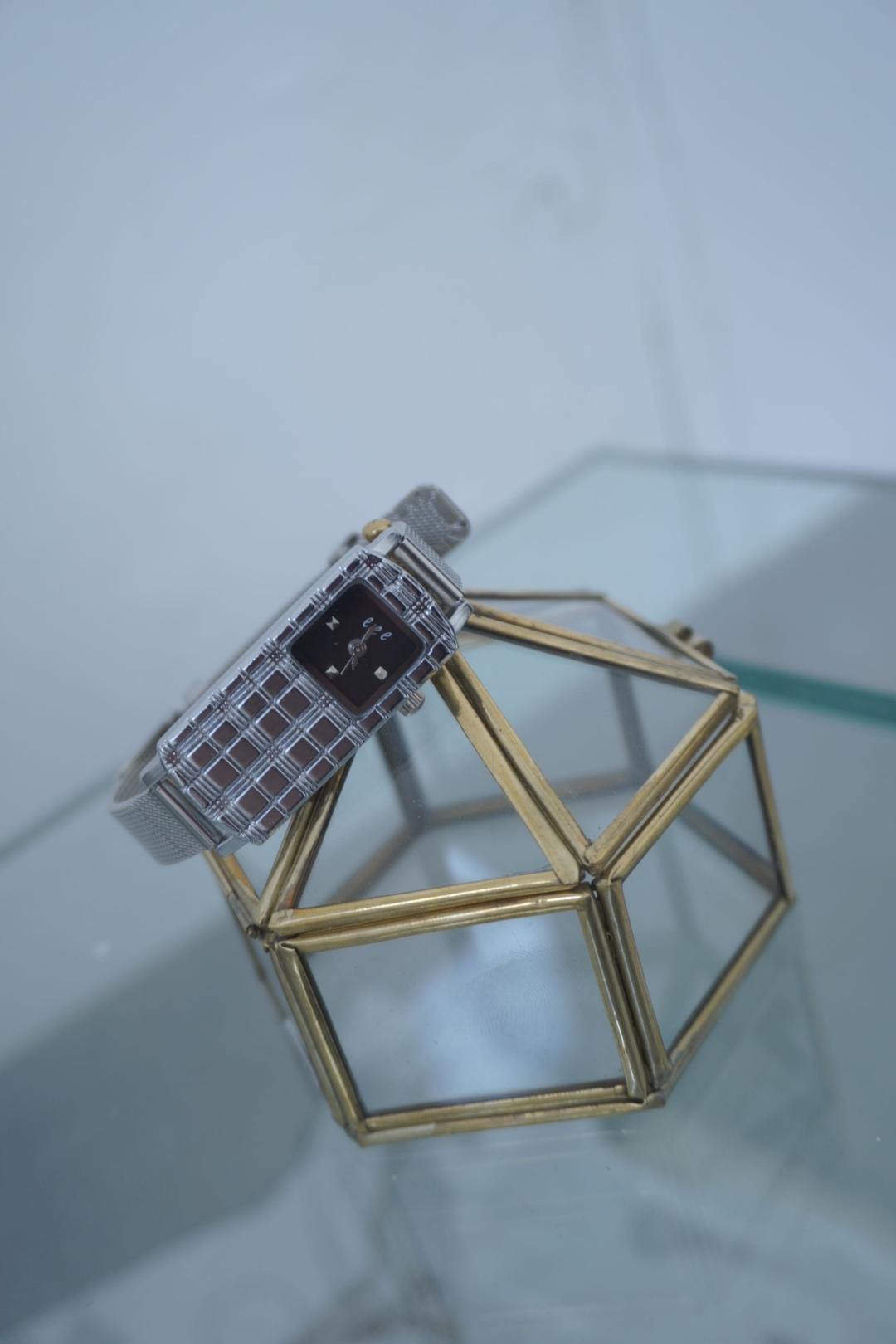 check bar watch [Black]