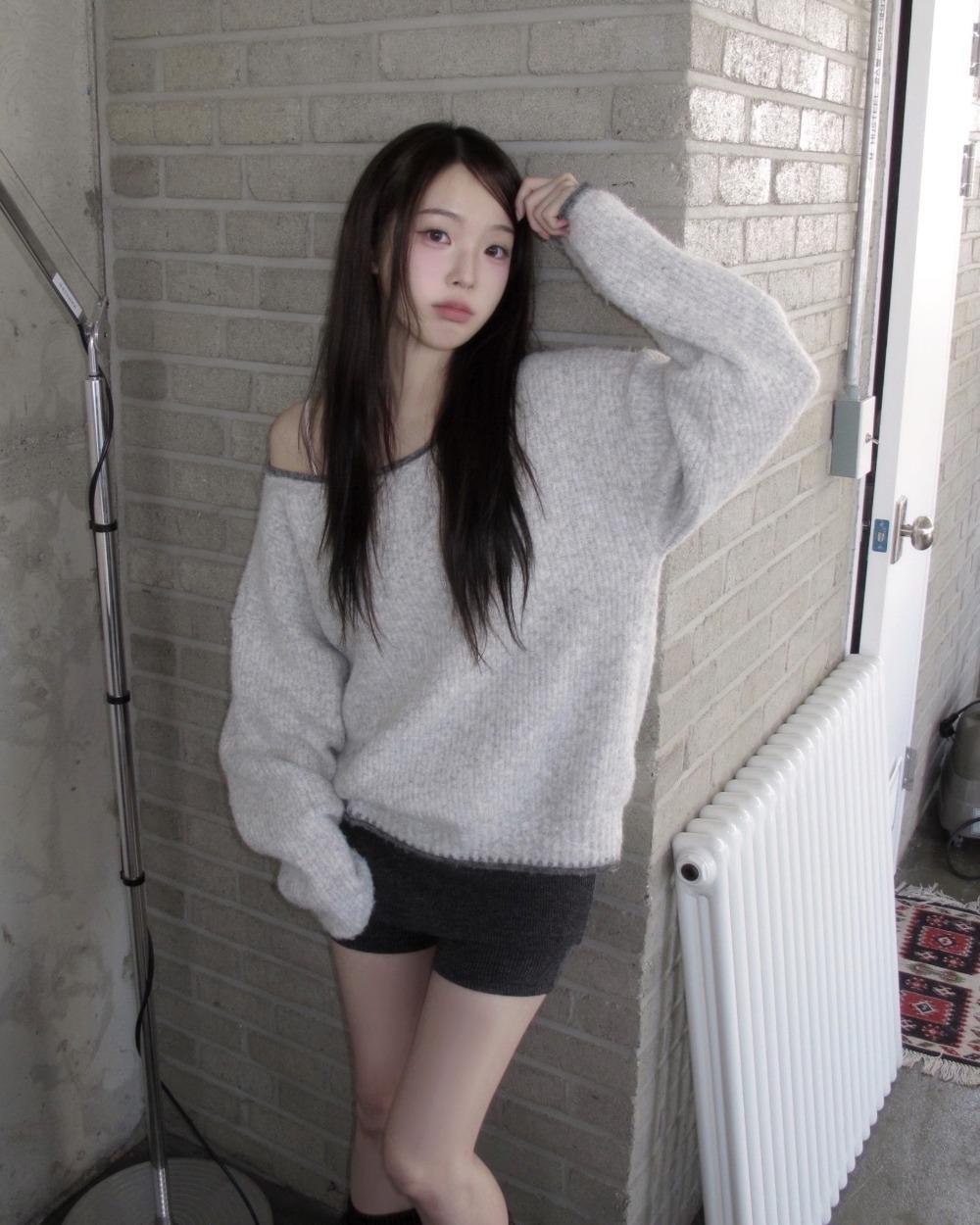 hara off-shoulder knit