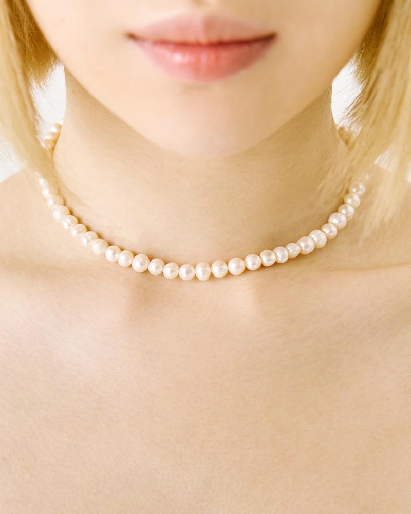 NATURAL PEARL NECKLACE