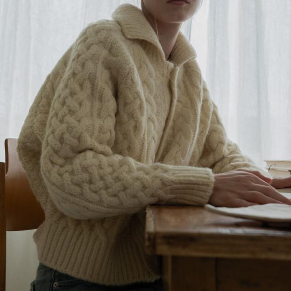 [마지막장 20% SALE] 오버클래식 울 보트 가디건 꽈배기 울 알파카 가디건 (2c)