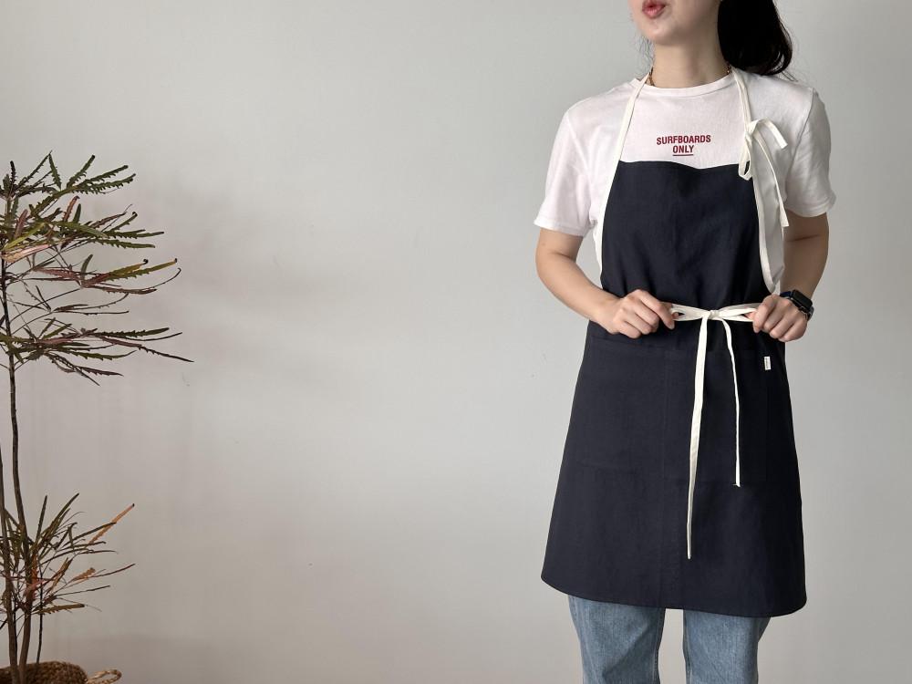 navy simple line apron 네이비 심플라인 에이프런