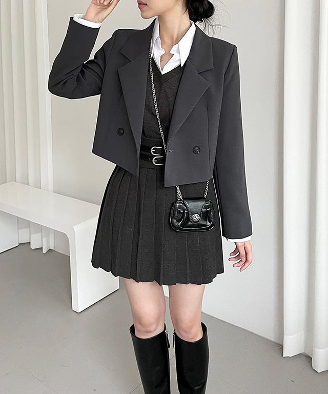 로비 가을 겨울 크롭 카라 오버핏 블레이저 루즈핏 트렌치 정장 숏 핀턱 자켓 / 블랙자켓 숏자켓 오버핏자켓 가을하객룩 트렌치 블레이저