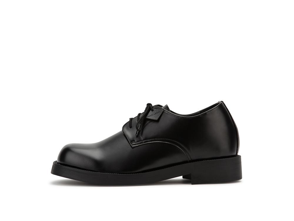 DIFFER 701 SHARP DERBY 7CM / GLOSSY BLACK