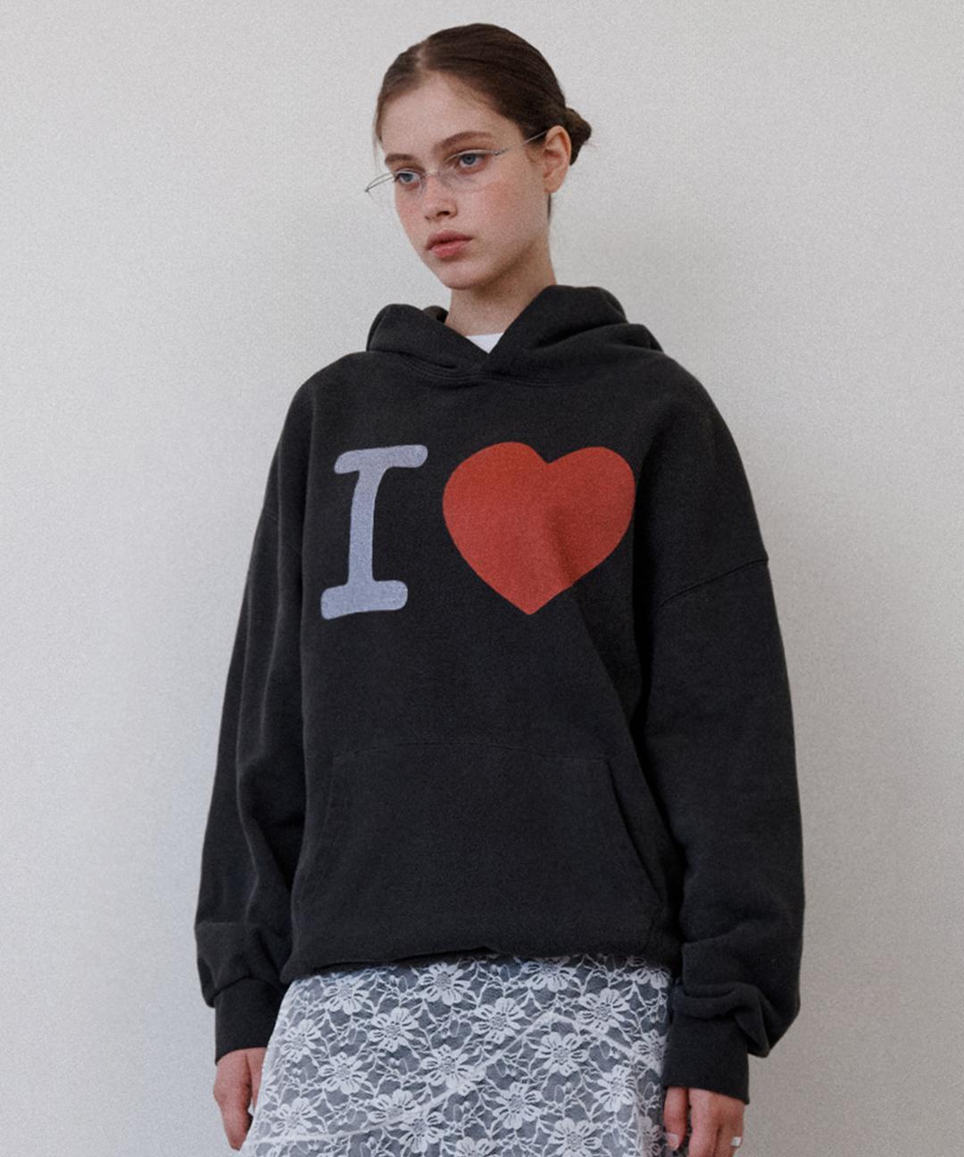 I LOVE HOODIE [PIGMENT BLACK]