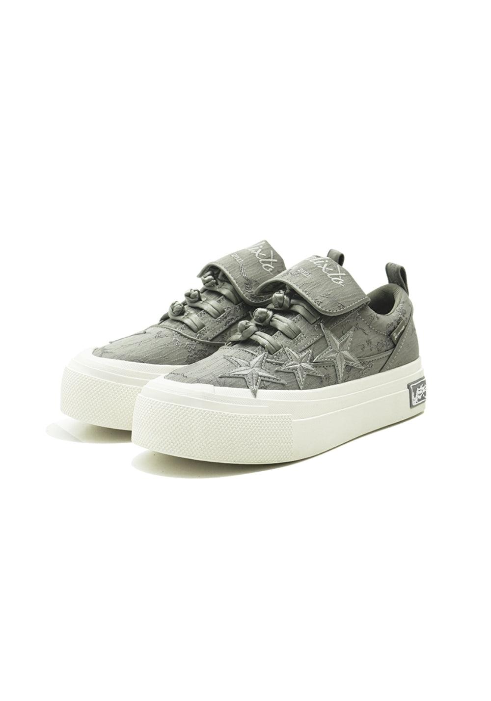 KAALIXTO丨Plum Blossom Star Canvas Shoes - Gray / US 3.5 MEN / US 5 WOMEN = IT 35